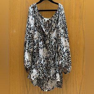 NWOT Joie Medium Silk Leopard Print Blouse